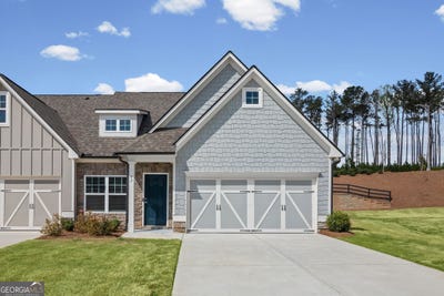/international/us/12-russet-way-newnan-ga-110106755575/