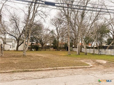 /international/us/e-wallace-street-lot-3-4-gonzales-tx-110105111066/