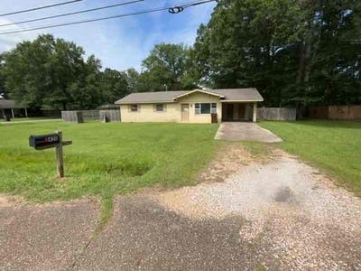 /international/us/420-woodward-st-amory-ms-110108822884/