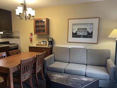 /international/us/243-245-qtr-2-grand-summit-way-dover-vt-110100617464/