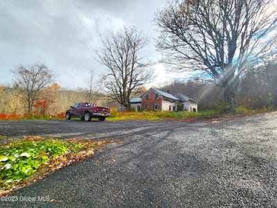 /international/us/172-mace-hill-road-middleburgh-ny-110107607108/