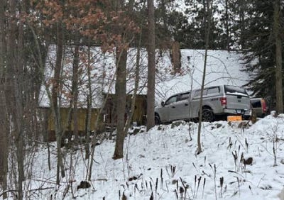 /international/us/585-deep-woods-ct-sw-wilton-mn-110105202735/
