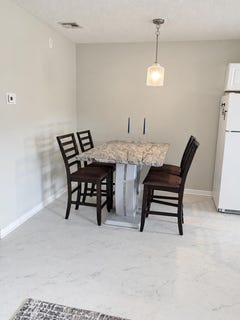/international/us/2100-ne-38th-street-lighthouse-point-fl-110110275680/