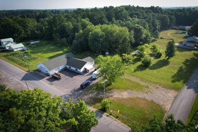 /international/us/242-main-st-richland-ny-110101259815/