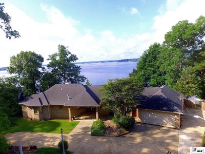 /international/us/194-lake-drive-farmerville-la-110108680962/
