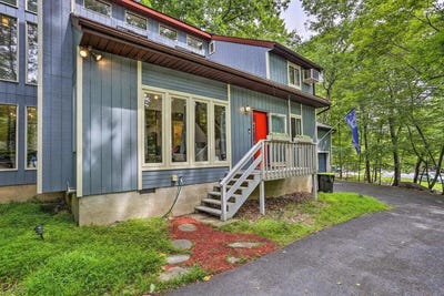 /international/us/348-fernwood-drive-east-stroudsburg-pa-110100681942/
