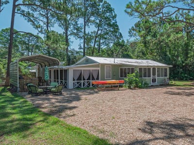 /international/us/69-suwanne-avenue-panacea-fl-110101255624/