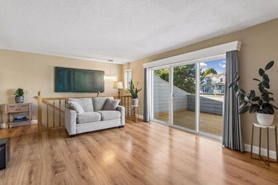 /international/us/14371-estates-avenue-apple-valley-mn-110110329286/