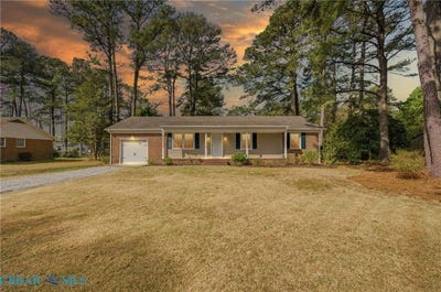 /international/us/2020-sarahs-creek-woods-road-hayes-va-110106925300/