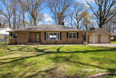 /international/us/4078-highgate-road-norton-shores-mi-110107732434/