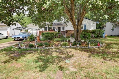 /international/us/340-gracie-road-chesapeake-va-110120796385/
