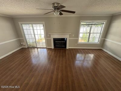 /international/us/4172-dudleys-grant-drive-winterville-nc-110108503993/