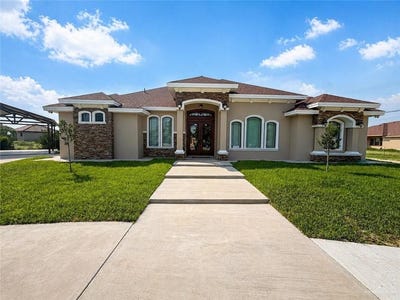 /international/us/1621-e-agualeguas-street-roma-tx-110107682249/