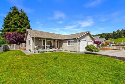 /international/us/3568-baxter-lane-fortuna-ca-110107438731/