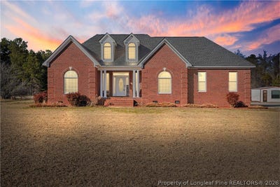 /international/us/73-scotch-lane-st-pauls-nc-110105361522/