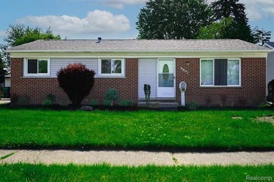 /international/us/6641-niagara-street-romulus-mi-110108343758/