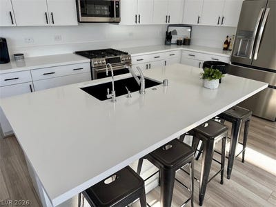 /international/us/3220-bertonico-avenue-henderson-nv-110108444981/