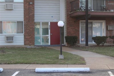 /international/us/7450-sieloff-drive-hazelwood-mo-110105958907/