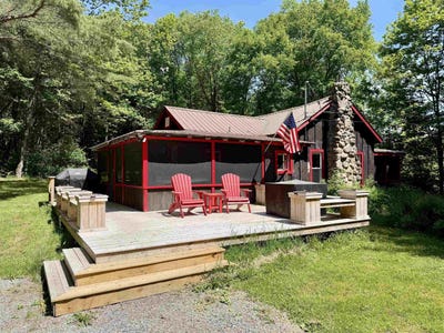 /international/us/515-sterling-pond-rd-parishville-ny-110108381380/