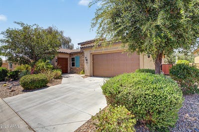 /international/us/5680-w-willow-way-florence-az-110108934691/