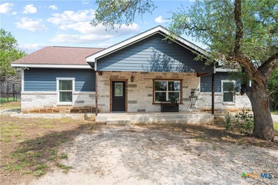 /international/us/351-line-camp-loop-spring-branch-tx-110107885256/