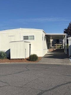 /international/us/11402-sw-royal-villa-drive-tigard-or-110120743320/
