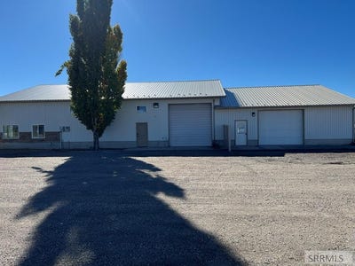 /international/us/2741-s-2000-w-rexburg-id-110101638611/