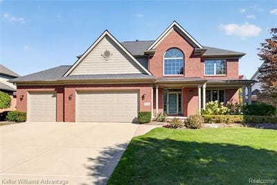 /international/us/32986-brookside-court-livonia-mi-110120622066/