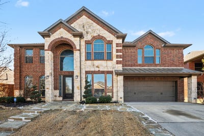 /international/us/411-sodbury-court-roanoke-tx-110105528530/