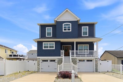 /international/us/239-silver-bay-road-toms-river-nj-110108533730/