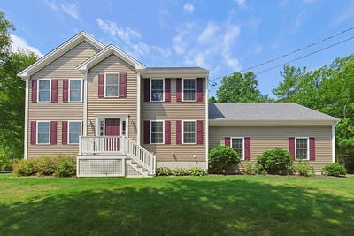 /international/us/5-county-street-berkley-ma-110108828128/
