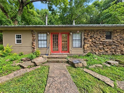 /international/us/10844-bray-road-elkins-ar-110120416993/