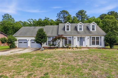 /international/us/2337-rolling-hill-road-fayetteville-nc-110108588734/?lang=id