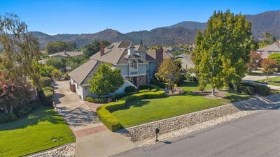 /international/us/3727-grand-avenue-claremont-ca-110120060106/