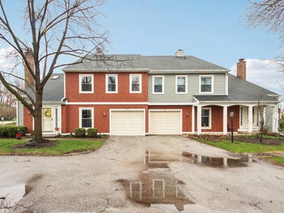 /international/us/149-s-stonington-drive-palatine-il-110107806446/