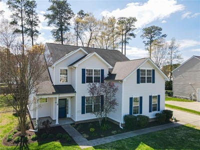 /international/us/244-grandville-arch-smithfield-va-110109132731/