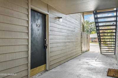 /international/us/220-doucet-road-lafayette-la-110120760885/