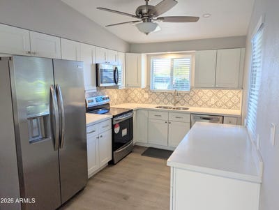 /international/us/10433-w-oakmont-drive-sun-city-az-110102228386/