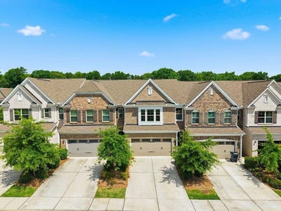 /international/us/1162-lanier-willow-path-buford-ga-110108443186/