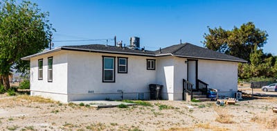 /international/us/10829-s-avenue-s-littlerock-ca-110099387541/
