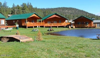 /international/us/cabin-283-main-street-greer-az-110107752119/