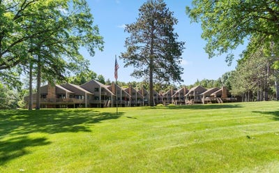 /international/us/35533-sand-pointe-drive-crosslake-mn-110109198052/