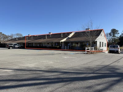 /international/us/714-main-street-yarmouth-port-ma-110107081408/