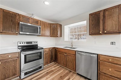 /international/us/13497-walnut-valley-road-rogers-ar-110105226683/