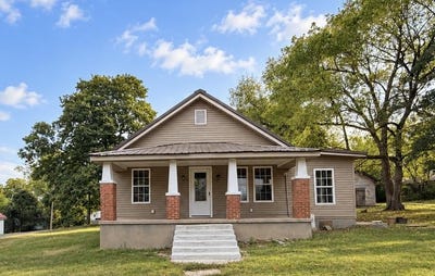 /international/us/204-e-simpson-street-alton-mo-110120004280/