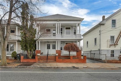 /international/us/711-academy-avenue-providence-ri-110106366676/