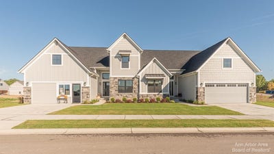 /international/us/24-black-cherry-lane-saline-mi-110098222295/