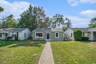 /international/us/1641-n-adams-street-south-bend-in-110100940257/