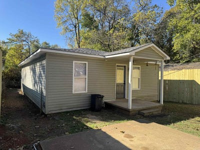 /international/us/1108-oak-grove-ave-mena-ar-110120772746/
