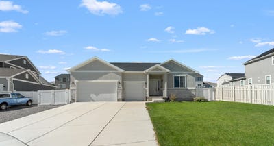 /international/us/2869-s-drake-ave-saratoga-springs-ut-110119959457/